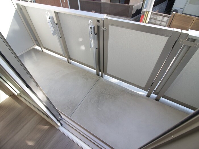 LAUREUS KUGA (ローレウス陸)の物件内観写真