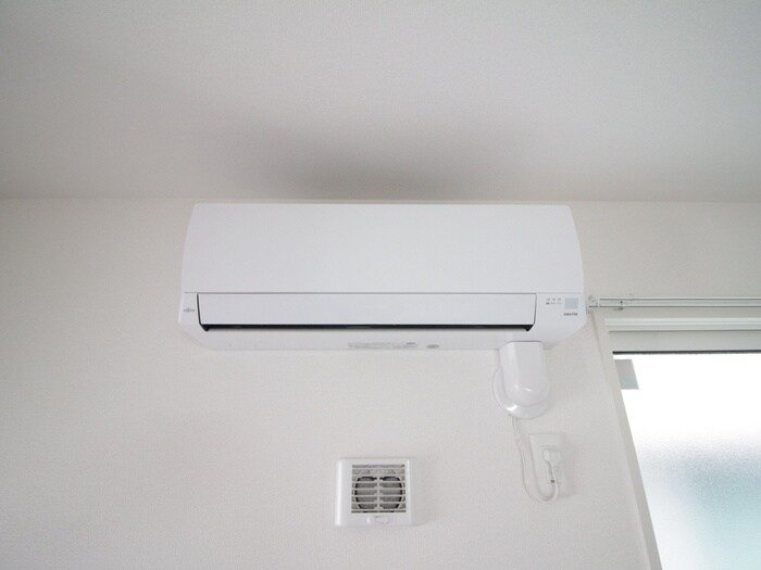 LAUREUS KUGA (ローレウス陸)の物件内観写真