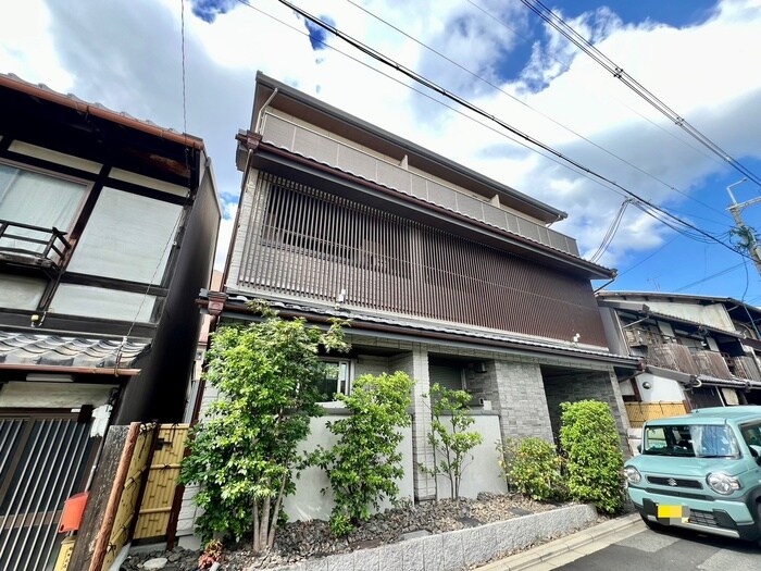 シャーメゾンろくはらの物件外観写真