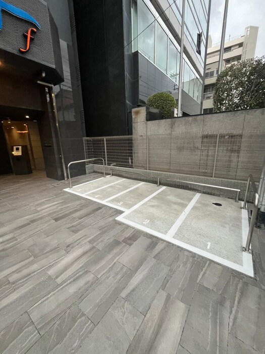 セレニテフラン谷町四丁目の物件外観写真