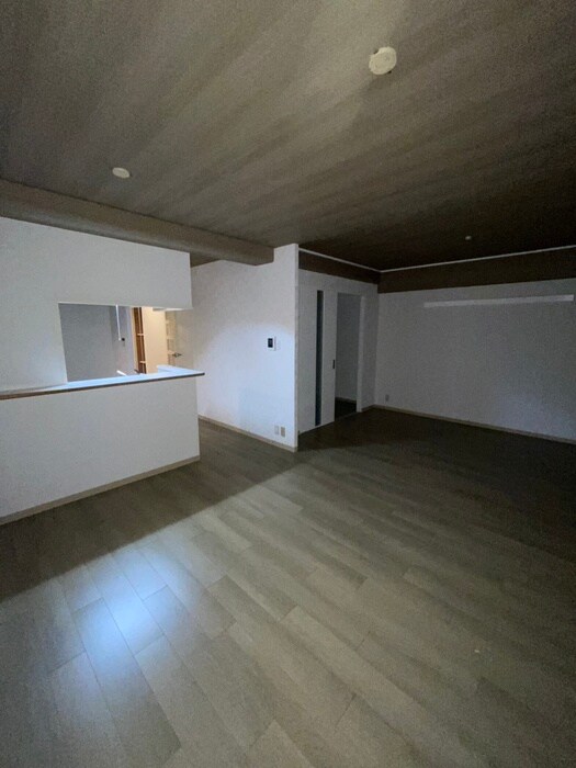 ロイヤルヒルズ待兼山の物件内観写真