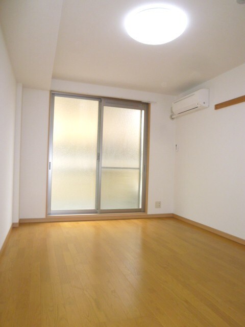 グラン上桂の物件内観写真