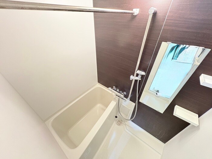 エヌエムトラントキャトフの物件内観写真