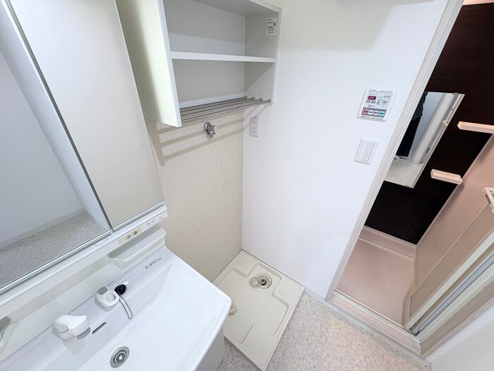 エヌエムトラントキャトフの物件内観写真