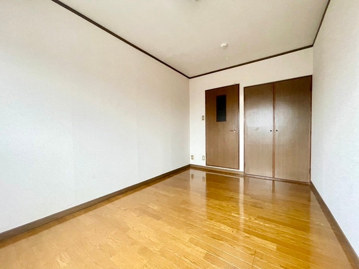 山崎マンションの物件内観写真