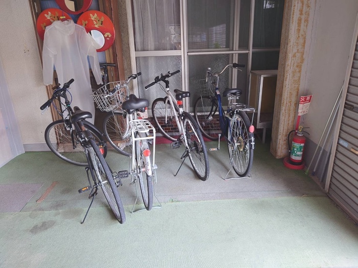 山崎マンションの物件外観写真