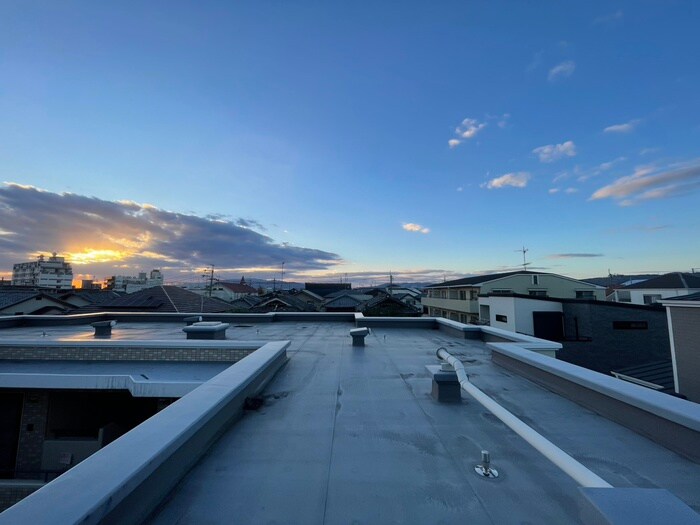 アジュール上野西の物件内観写真