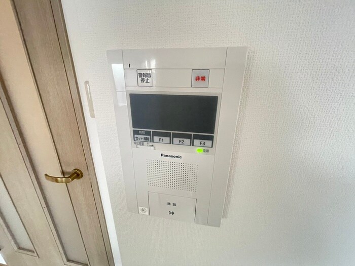 アジュール上野西の物件内観写真