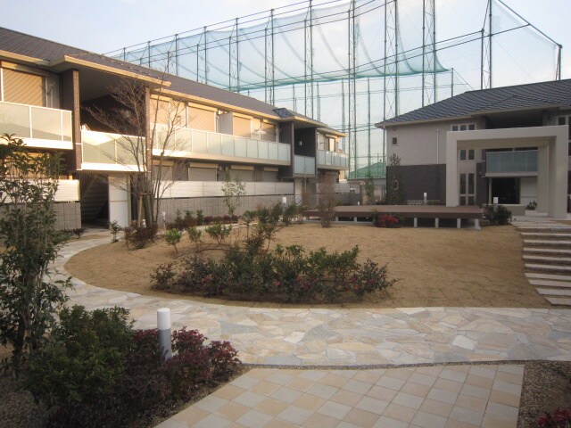 アトレッテ　ジーロの物件外観写真