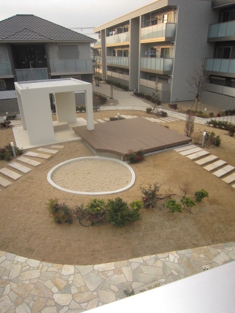 アトレッテ　ジーロの物件外観写真