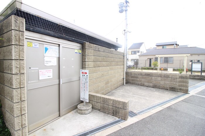 アトレッテ　ジーロの物件外観写真