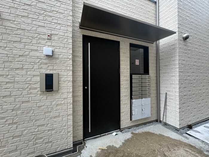 F asecia cerの物件外観写真