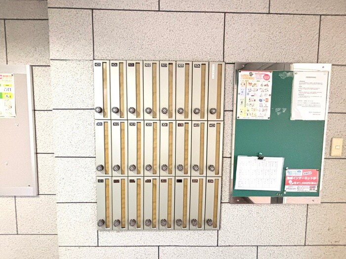 メゾン・プチポールの物件外観写真