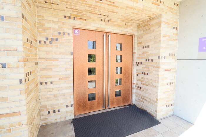 彩都シオンの物件外観写真