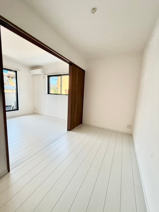 フェリーチェラテの物件内観写真