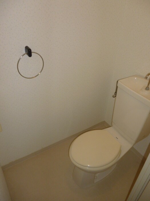 ハイツコスモスの物件内観写真