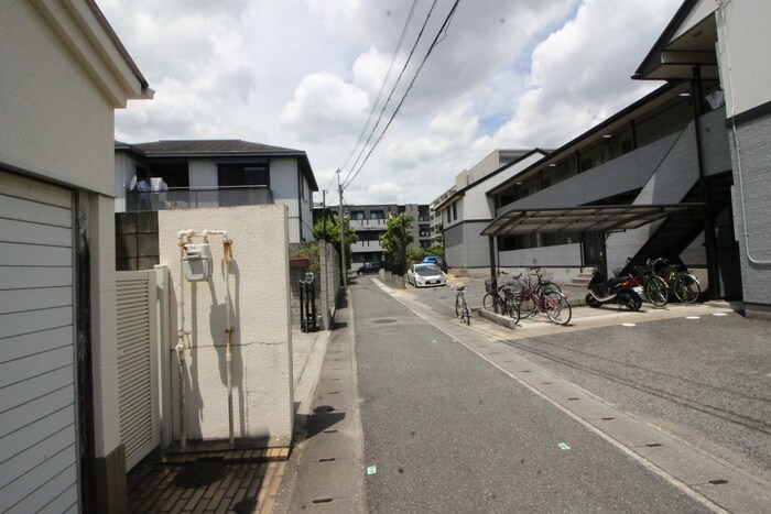 パセオ西芦屋の物件外観写真