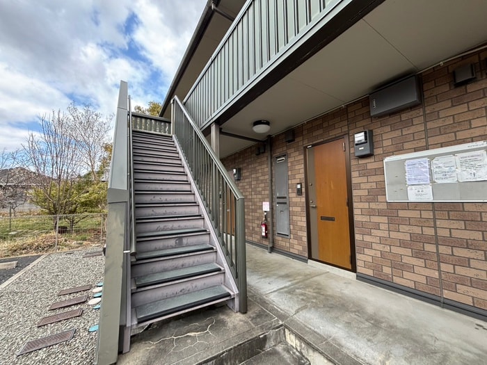 ヴェルドミ－ルⅡの物件外観写真