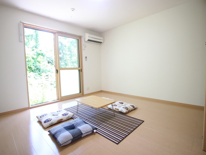 ヴェルドミ－ルⅡの物件内観写真