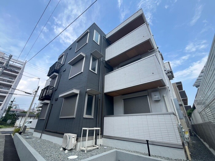 ラ・メゾン三保町の物件外観写真