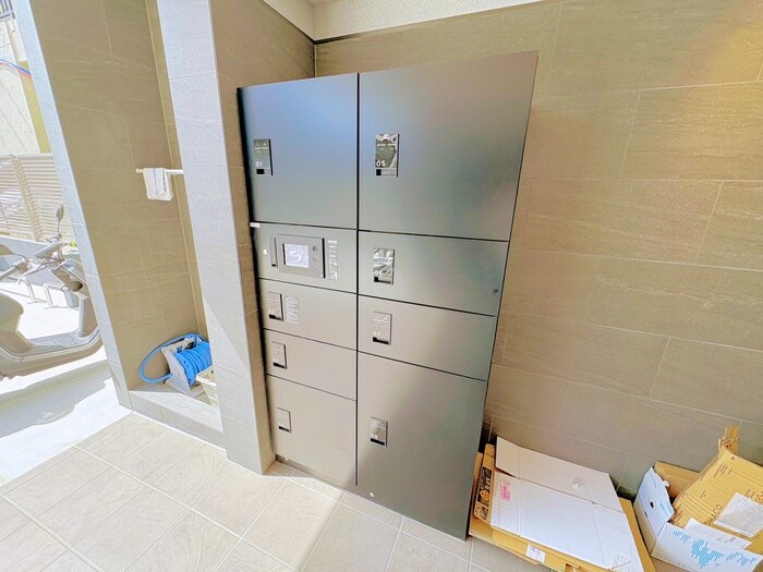 ヴィラ四条大宮の物件外観写真