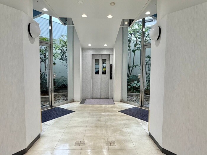 テレーズ神崎川の物件外観写真