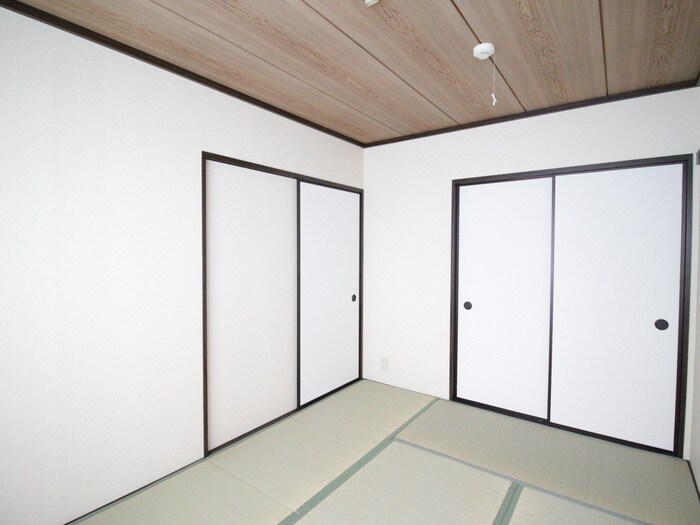 グリ－ン桃山Ａ棟の物件内観写真