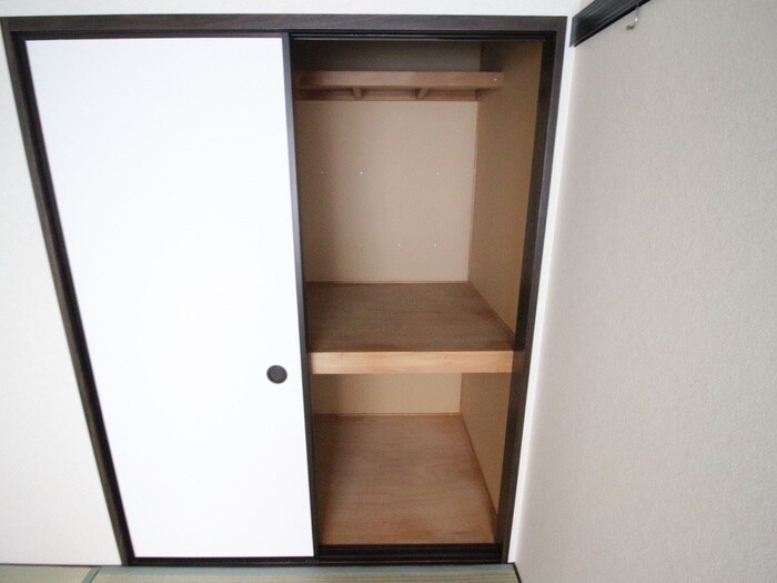 グリ－ン桃山Ａ棟の物件内観写真