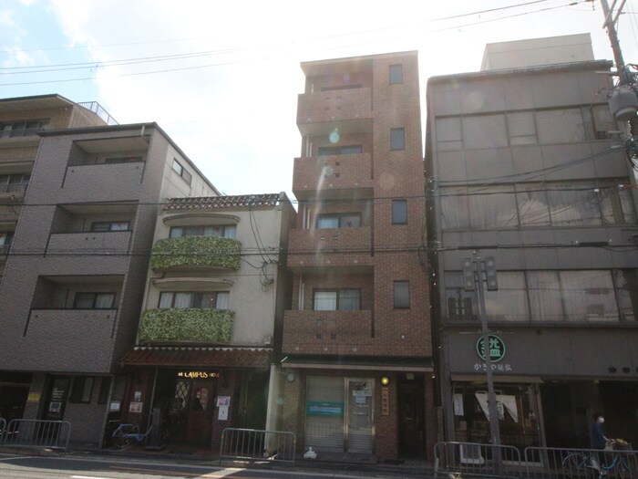 グランコスモ御所東の物件外観写真