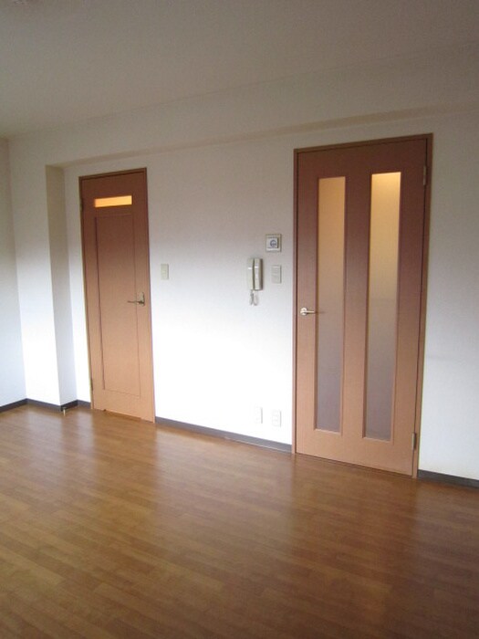 グランコスモ御所東の物件内観写真