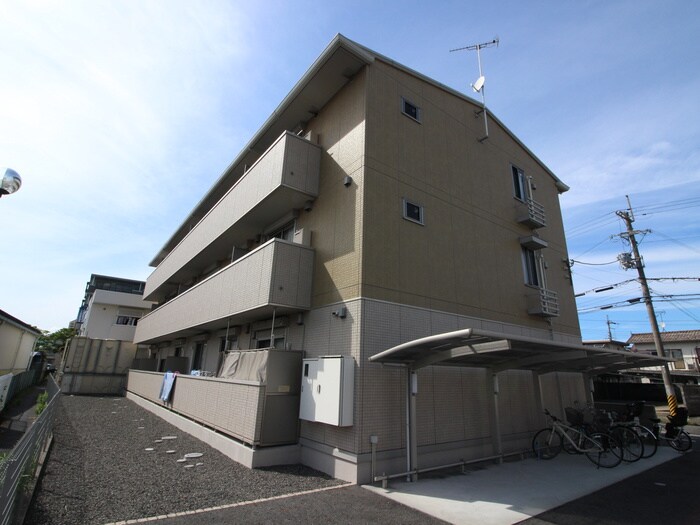 シンフォニアの物件外観写真