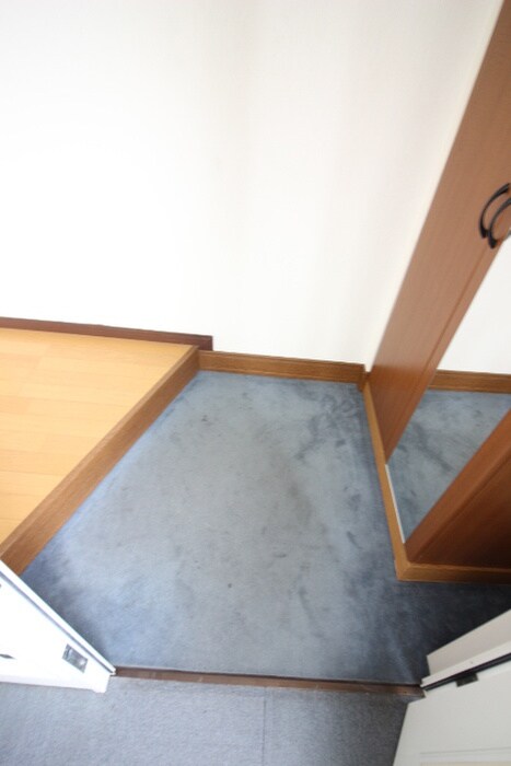 リノーベル川西の物件内観写真