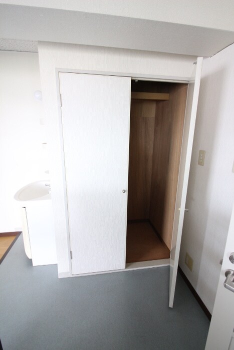 リノーベル川西の物件内観写真