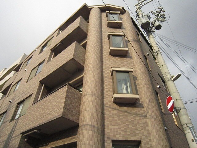 セルフィーユ兵庫の物件外観写真