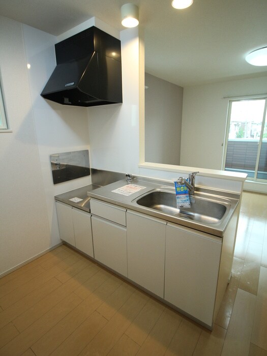 カーサ・ヴェルデ大日の物件内観写真