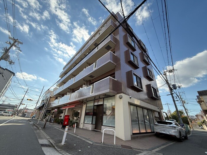 グランディール鹿島の物件外観写真