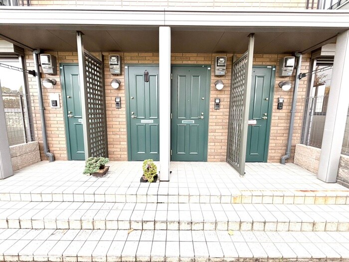 ル・ラルゴの物件外観写真