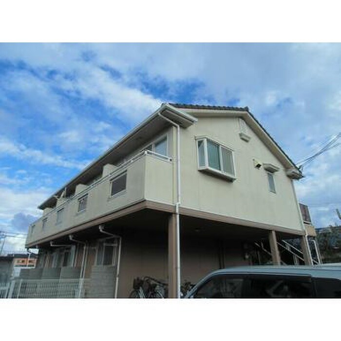 ジュネス一色の物件外観写真