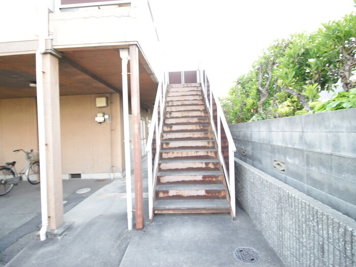 ジュネス一色の物件外観写真