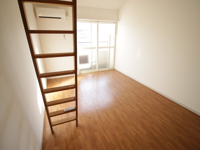 ジュネス一色の物件内観写真