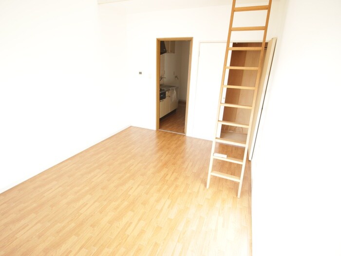 ジュネス一色の物件内観写真