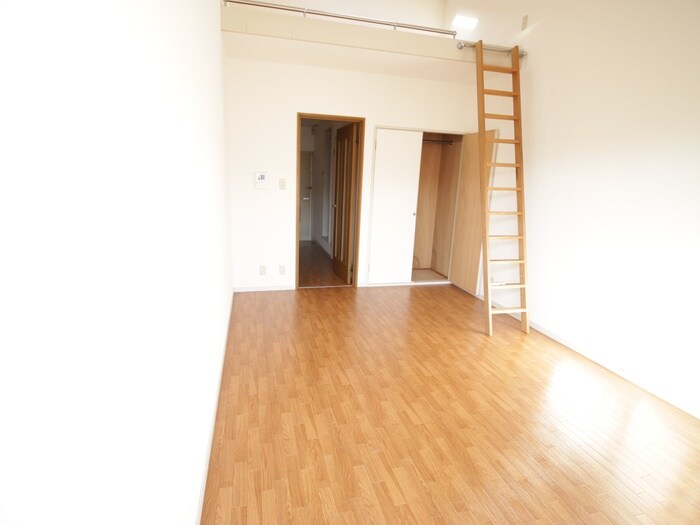 ジュネス一色の物件内観写真