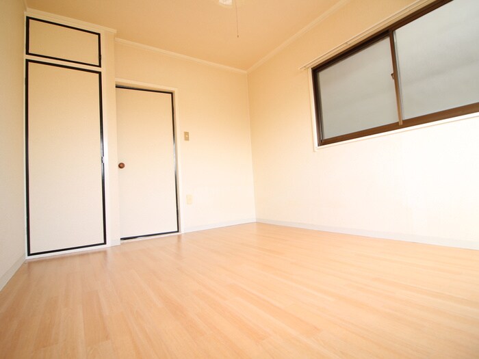 ファインコート寝屋川の物件内観写真