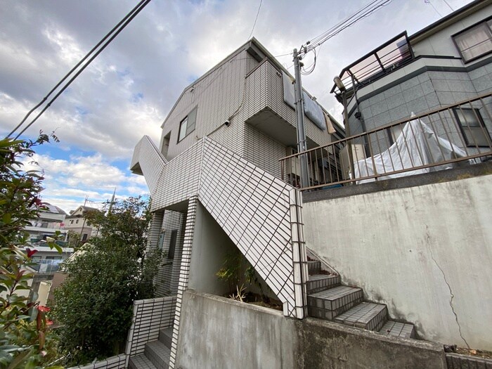 スタ－ズヒルアベニュ－の物件外観写真