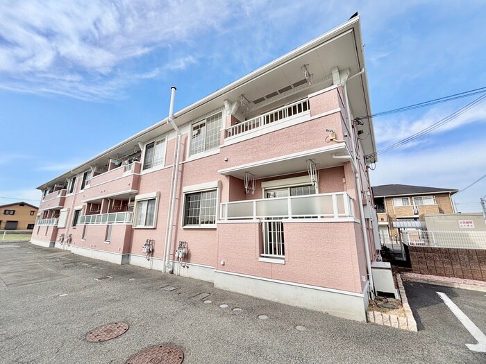 クラ－ル・ベルＦ・Ｕの物件外観写真