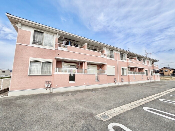 クラ－ル・ベルＦ・Ｕの物件外観写真