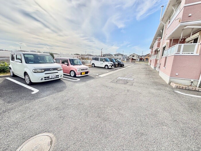 クラ－ル・ベルＦ・Ｕの物件外観写真