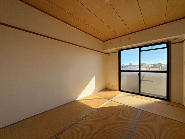 サンリッジ湊川の物件内観写真