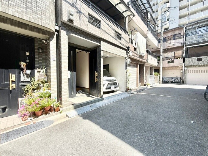 緑1丁目貸家の物件外観写真