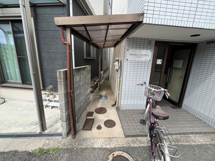 ミロクハイツ寝屋川の物件外観写真